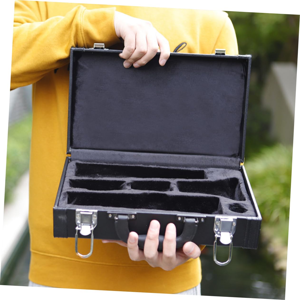 Estuche para Clarinete Negro de Cuero Cierre Fuerte y Asa