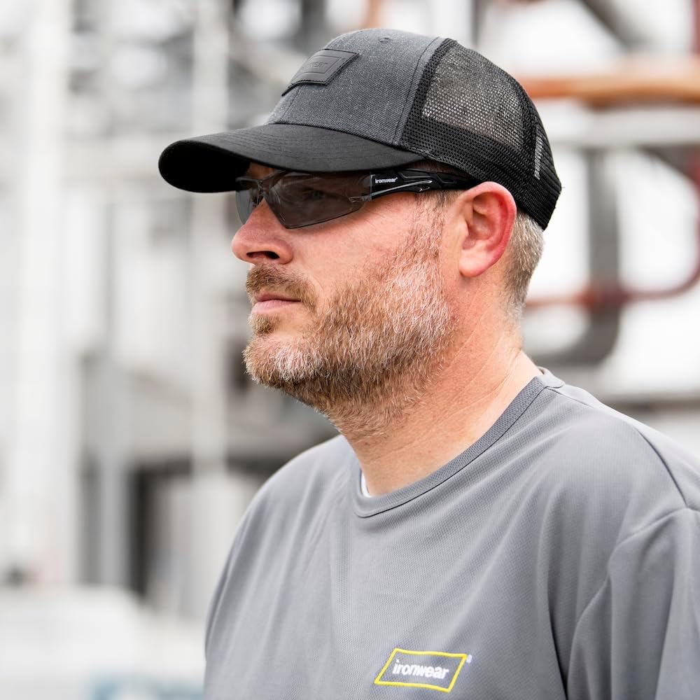 Ironwear 3085 安全メガネ 曇り止め ANSI Z87 UVAおよびUVB保護 (ブラック/グレー)