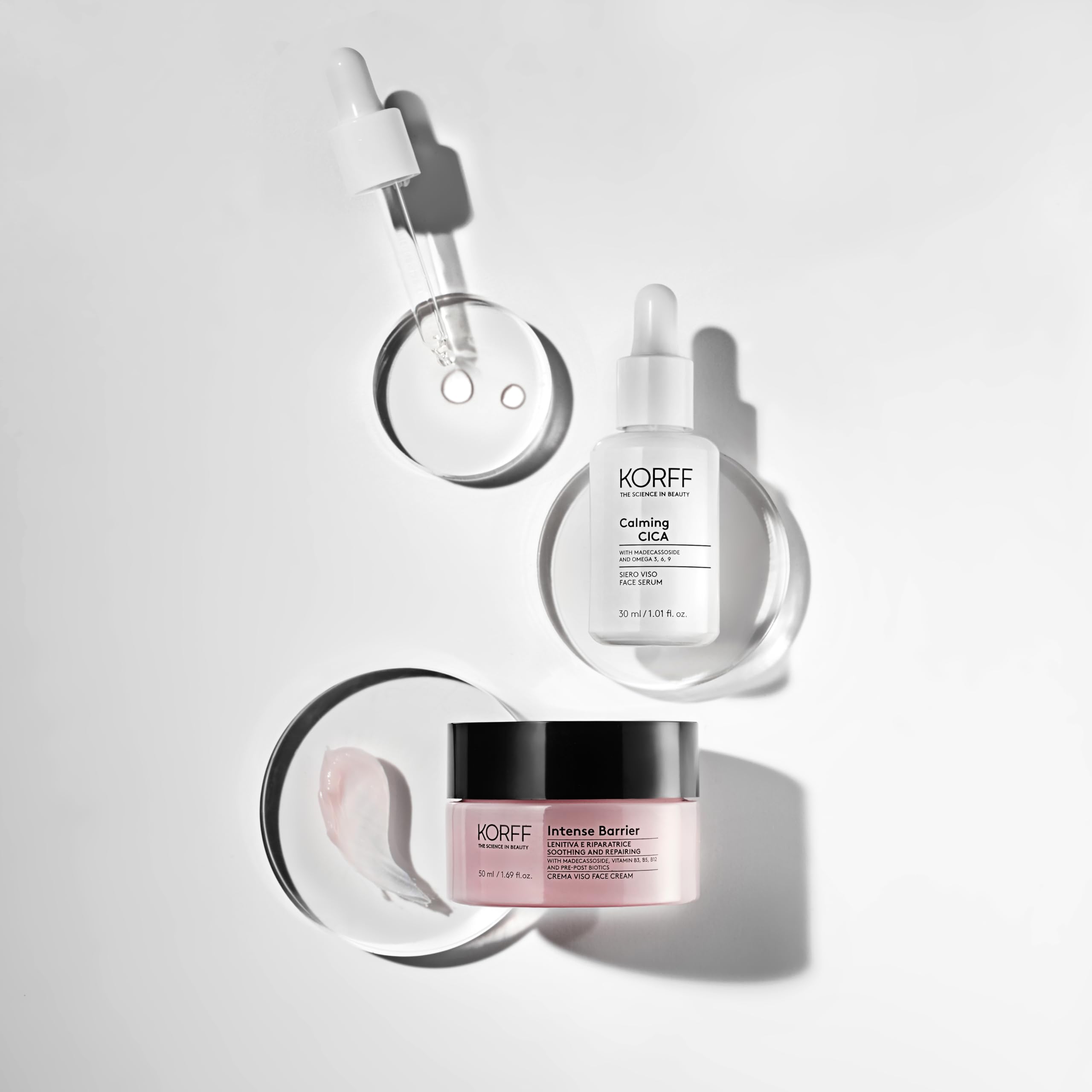 Korff Siero Calming Cica - Siero Viso Lenitivo e Idratante, Antirossore per Pelle Sensibile, con Vitamine e Biotici, 30ml
