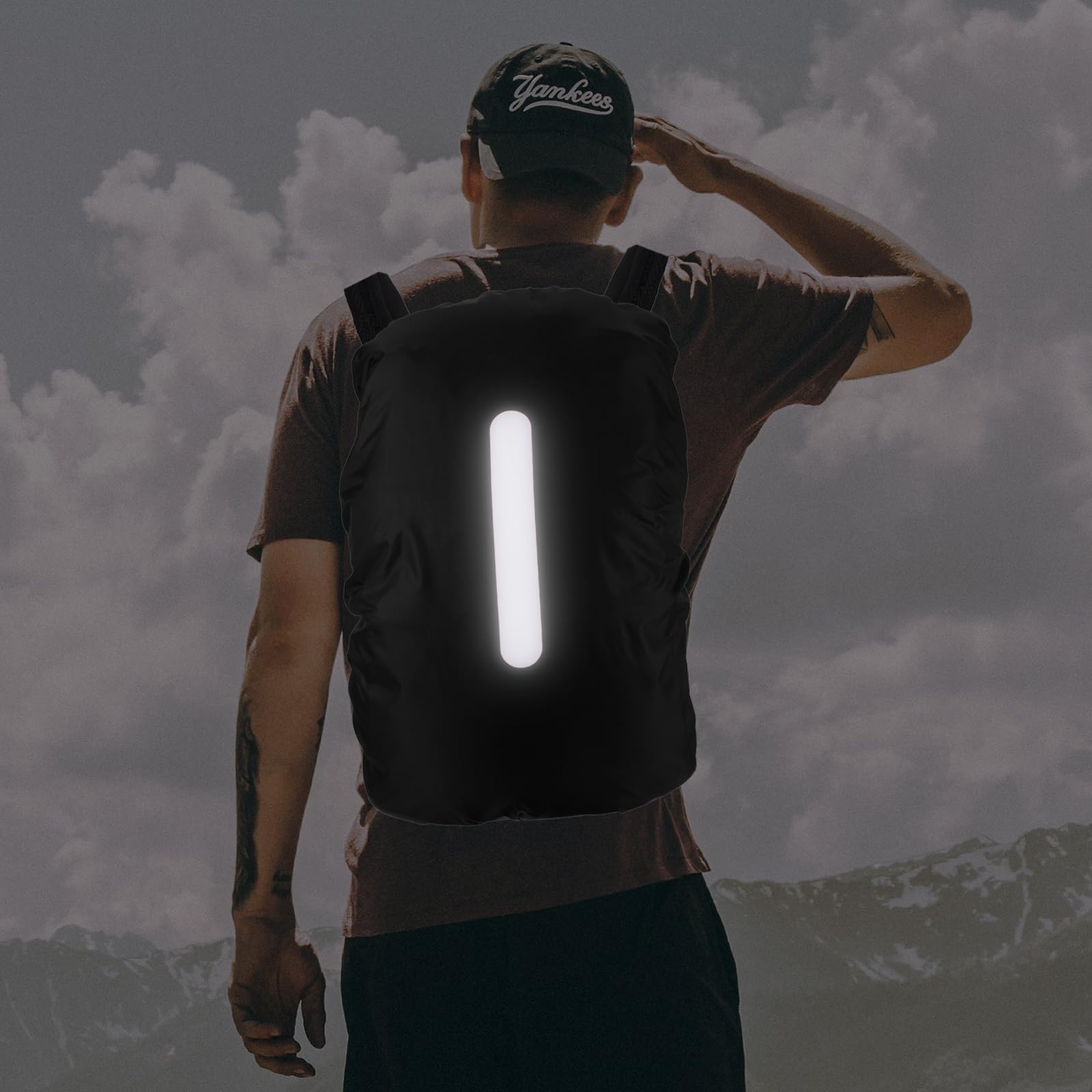 M METERXITY Backpack Rain Cover - Waterproof Lightweight Cover with Vertical Reflective Strap, Apply to Cycling/Hiking/Mountain Climbing (65-75L, XL, Black)