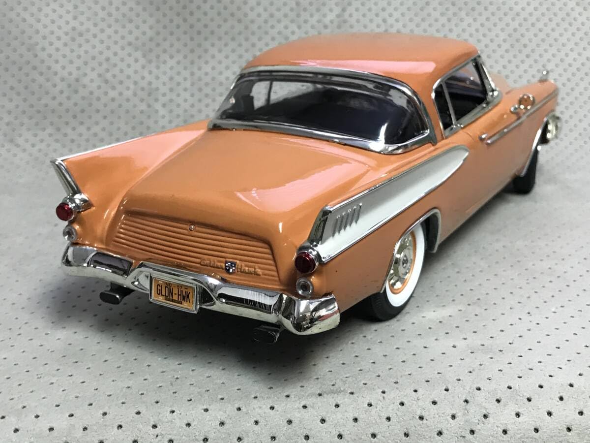 美品　箱付き　ミニカー　1957 スタッドベーカー シルバーホーク　フランス製 美品 箱付き ミニカー 1957 スタッドベーカー シルバーホーク フランス