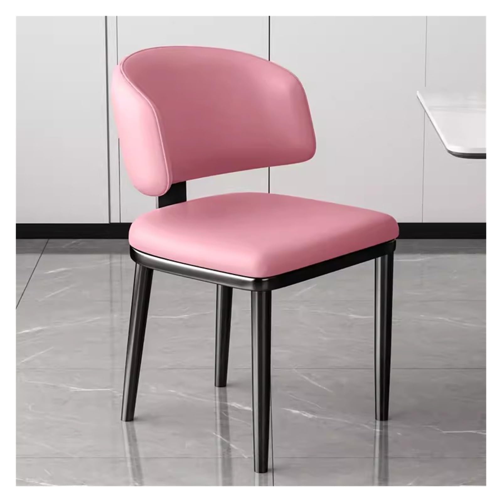 Chaises industrielles roses au design moderne en similicuir de haute qualité