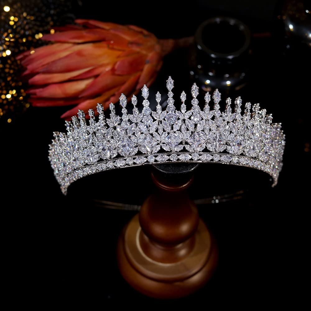 Biżuteria do włosów Diadem z koroną dla kobiet Damska tiara z koroną Kryształowa opaska na głowę Ślubne akcesoria do włosów dla nowożeńców Diademy i korony, srebro