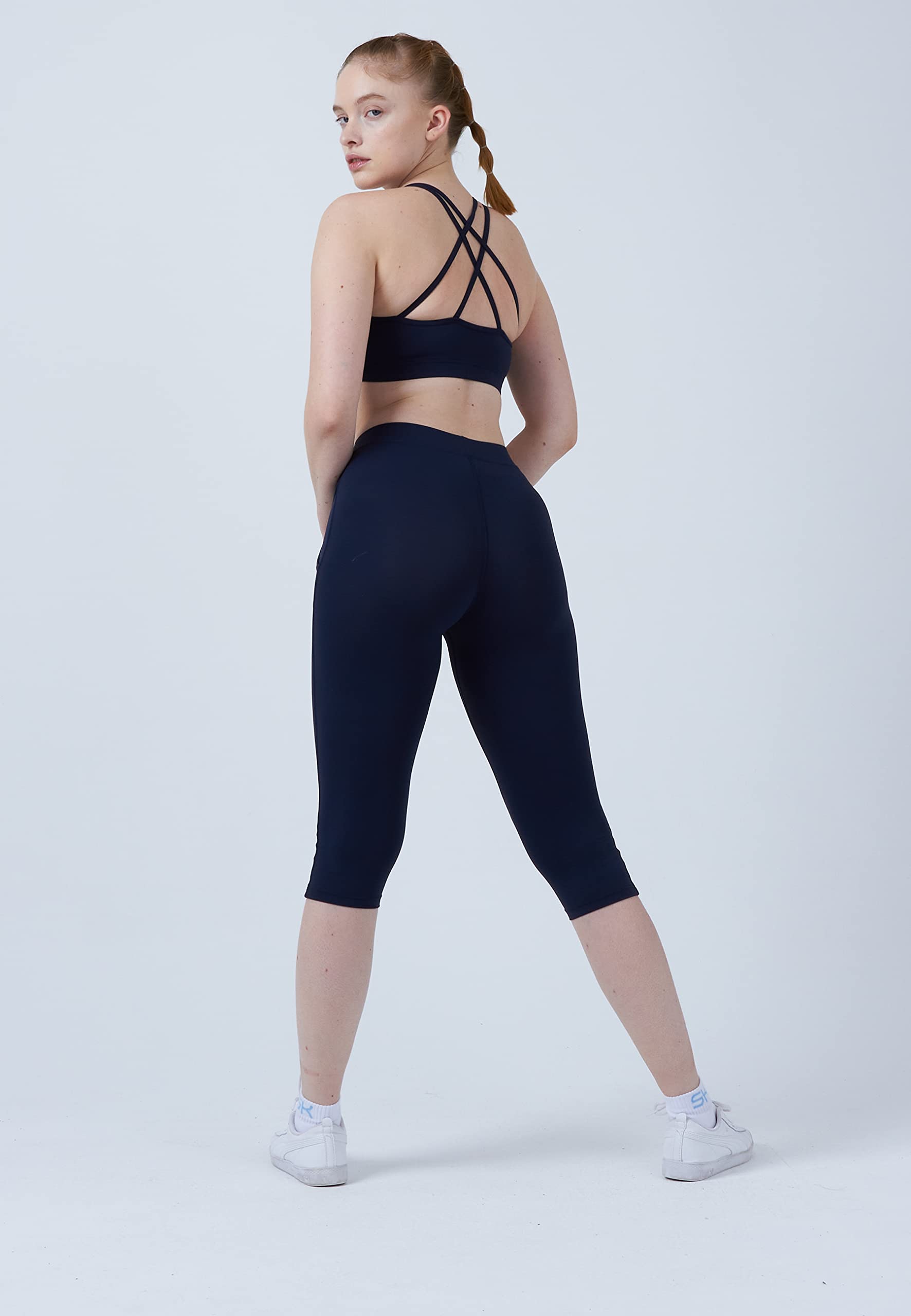 Sportkind Mädchen & Damen Tennis, Padel, Fitness Tights, Sport 3/4 Capri Leggings mit Taschen, Mid Waist, Blickdicht, atmungsaktiv