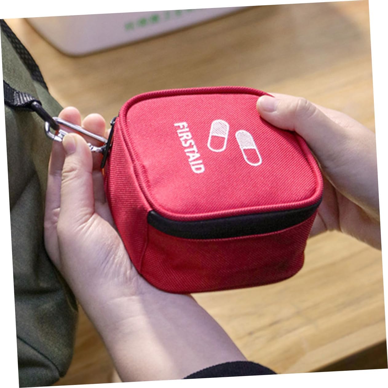 Empty First Aid Kit Pouch Lightweight Emergency Storage Bag for Travel Camping Hiking Outdoor Activities Organizer for Quick Access