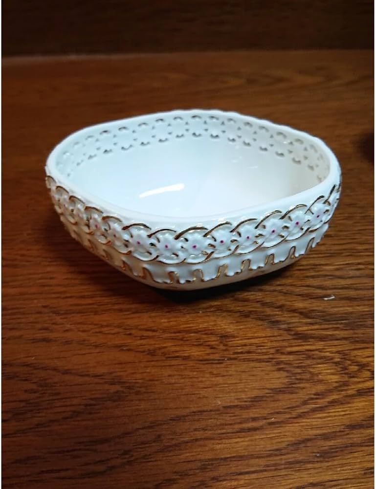 ROYAL ARDEN 陶器製小物入れ ピルケース STOKE-ON-TRENT