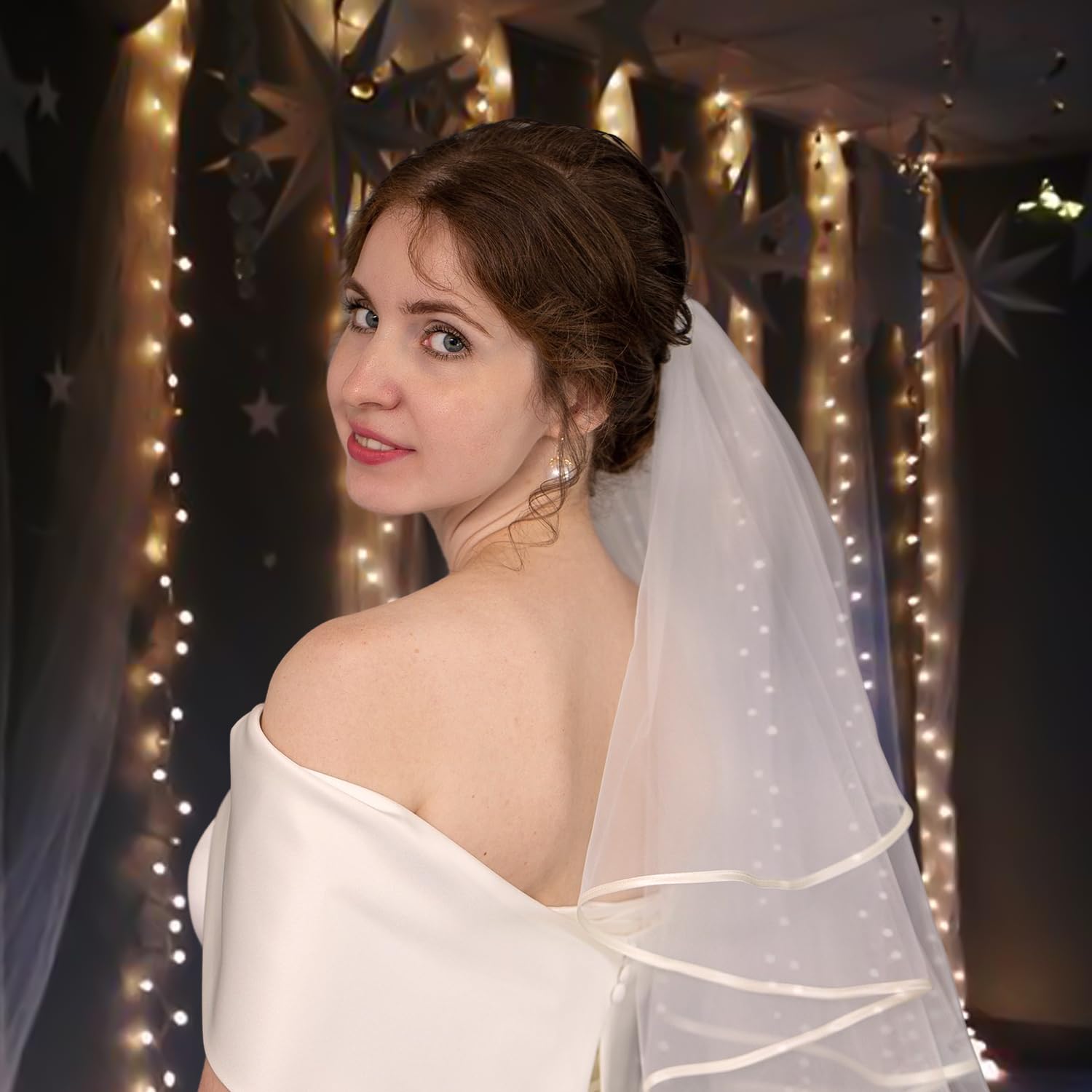 VLYX Hen Party Veil, Hen Party Accessories - Image 4