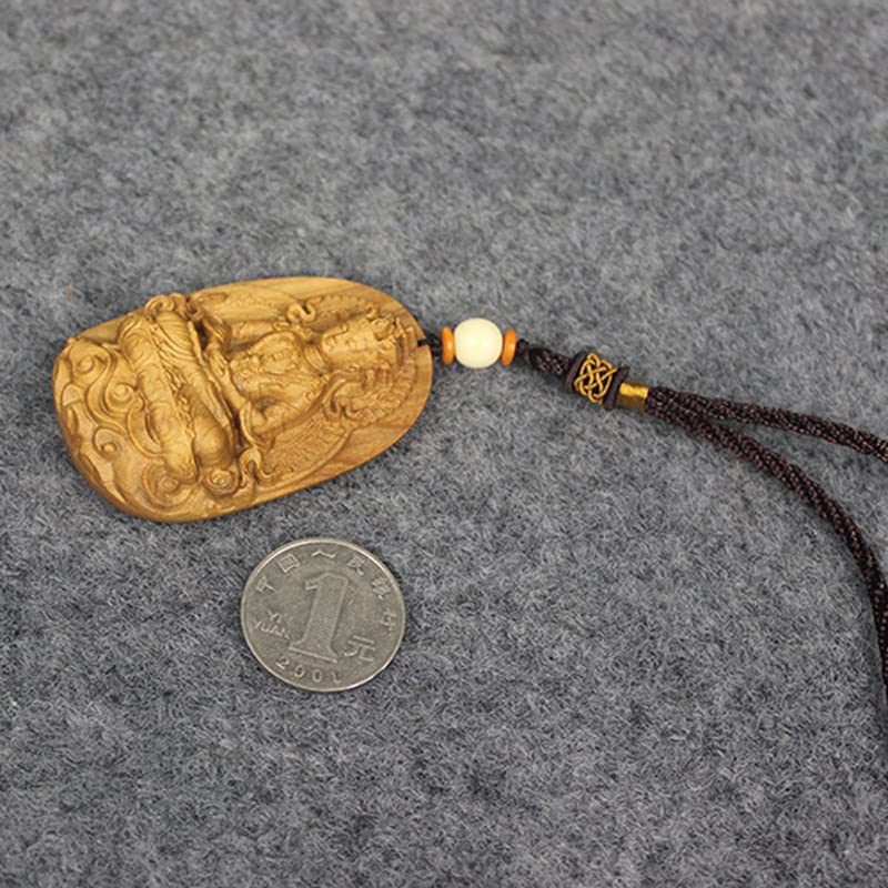 Amazon｜守り本尊 観音菩薩 ペンダント ネックレス レリーフ型 木彫り