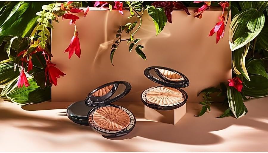 Chantecaille, Perfect Blur Finishing Powder in Light/Medium, Medium Deep : Amazon Luxury Chantecaille, Perfect Blur Finishing Powder in Light/Medium, Medium Deep : Amazon Luxury