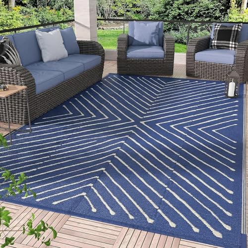 Cheap Outdoor Rug Reviews
I've tested each of these rugs for durability, ease of cleaning, UV fade resistance, and value-for-money. Here's what makes each one stand out and who they're best suited for.
Garvee Striped 5x8 Outdoor Rug Waterproof Reversible Patio Mat