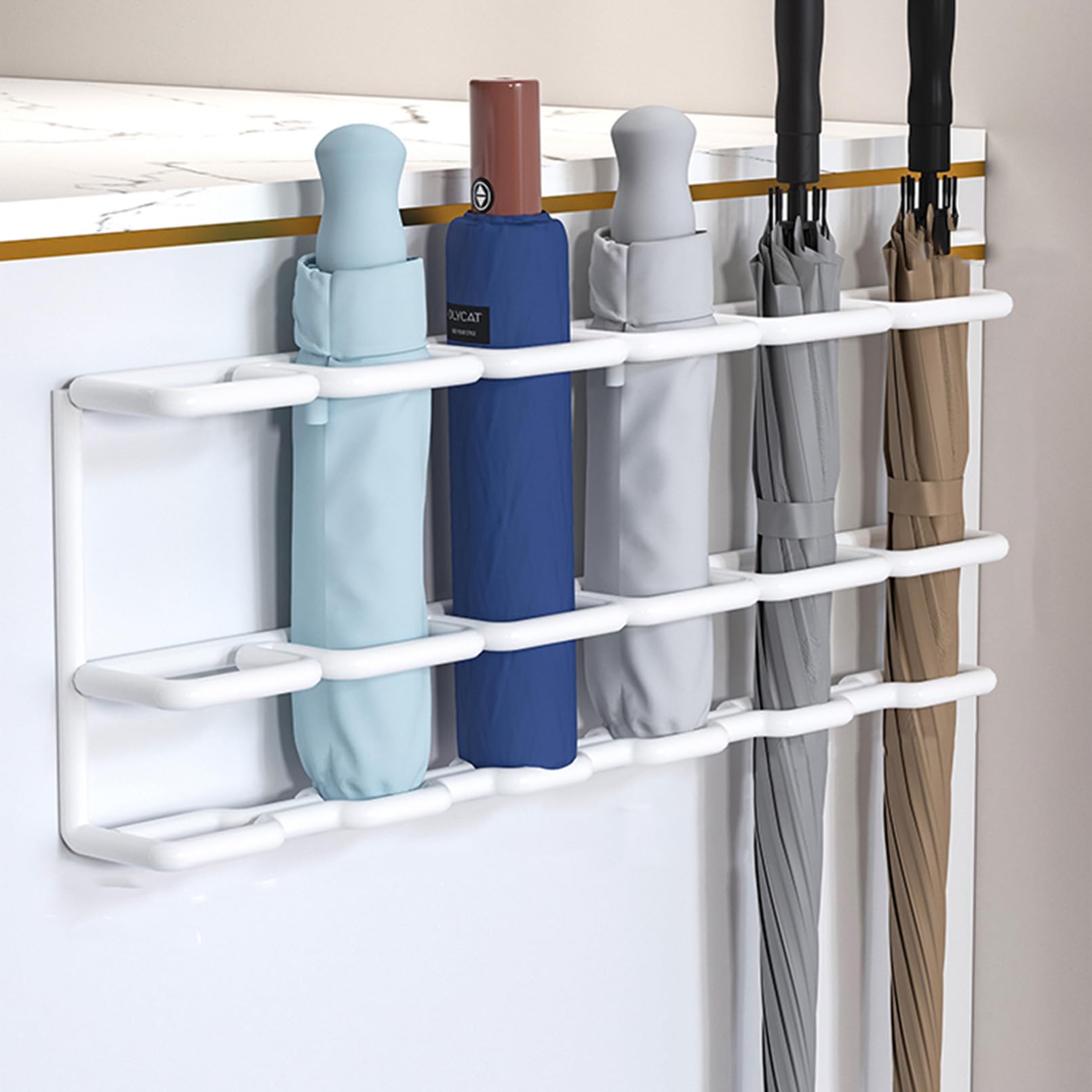 Support de rangement pour parapluie pour ne plus mouiller le sol