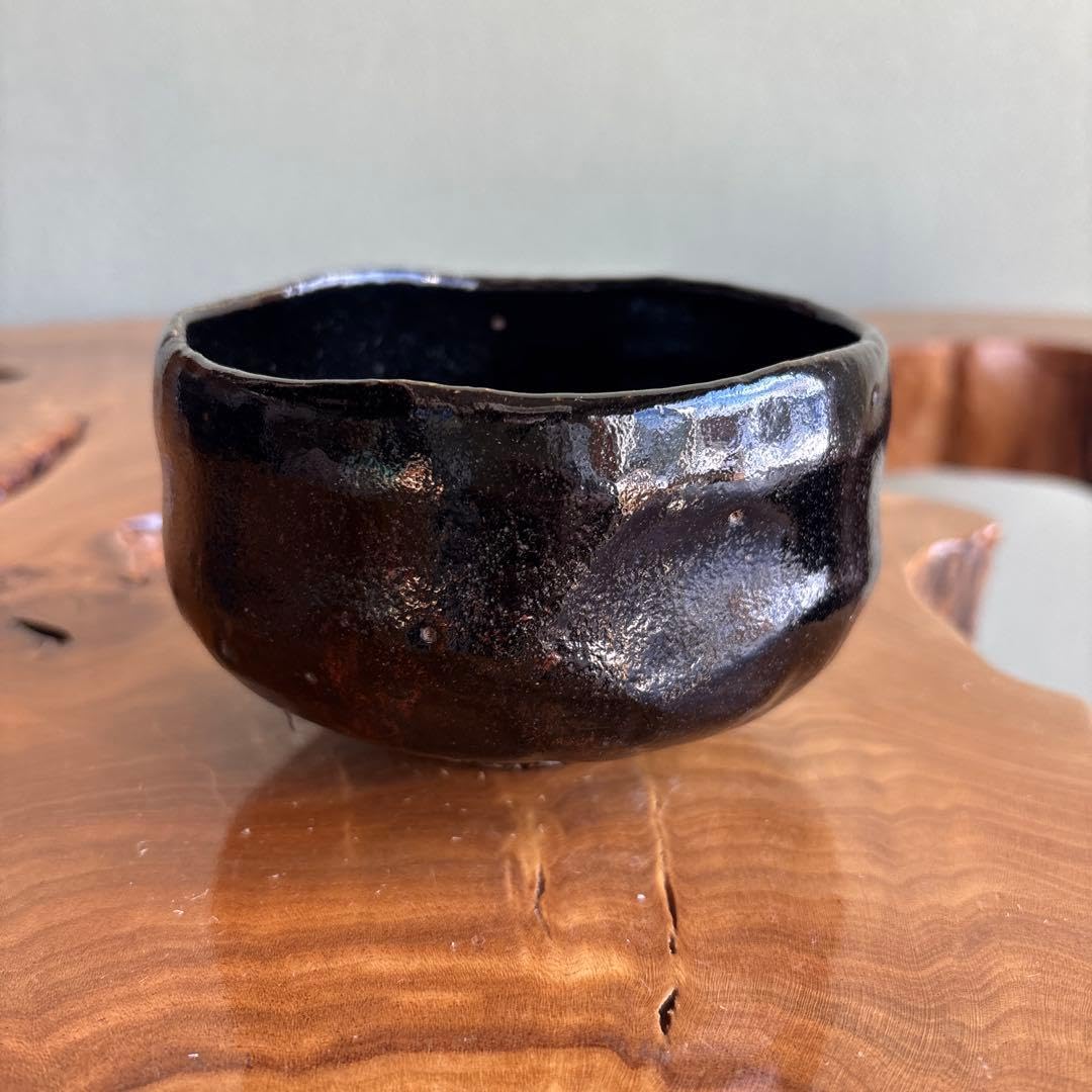 #大樋 #楽太郎銘 #黒楽 #茶碗 #抹茶碗 #共箱 #茶道具 #茶器 #楽焼 Amazon | 黒楽茶碗 楽焼 抹茶碗 茶道具 共箱 | ノーブランド品 | 抹茶