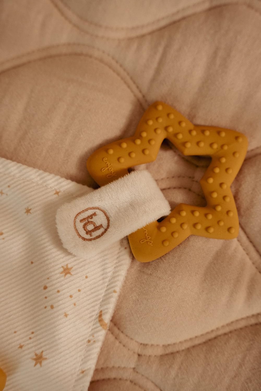 Little Dutch Paño para acurrucarse con anillo de dentición - Newborn Naturals