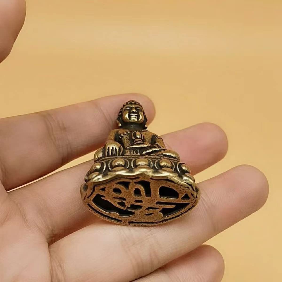 Amazon｜ミニチュア仏像 薬師如来 座像 52mm古美色＿『天台宗・真言宗 