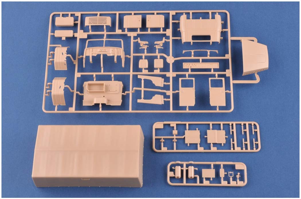 Amazon | ホビーボス 1/35 ファイティングヴィークルシリーズ