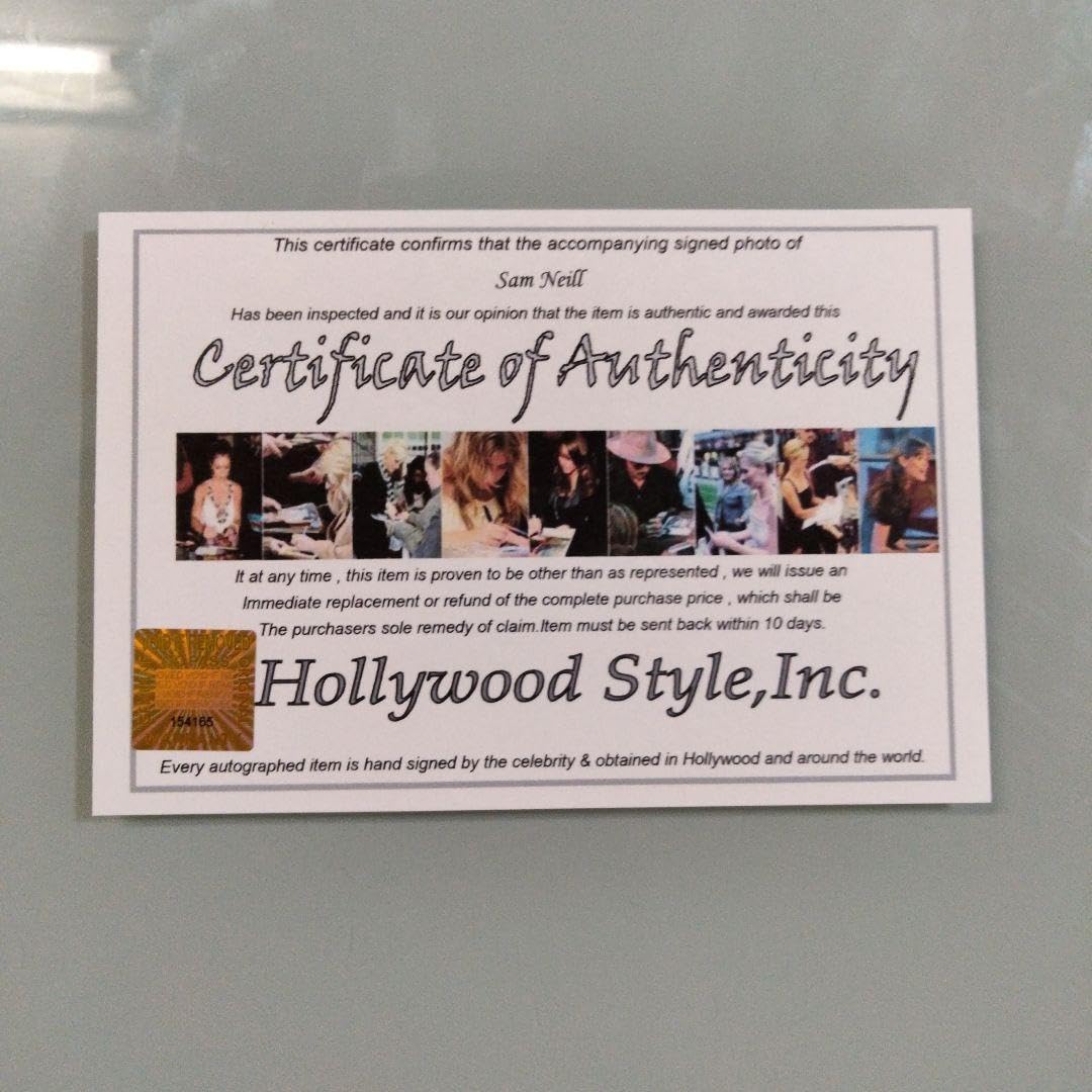 Amazon.co.jp: サム ニール直筆サイン入り超大型写真…ジュラシック  