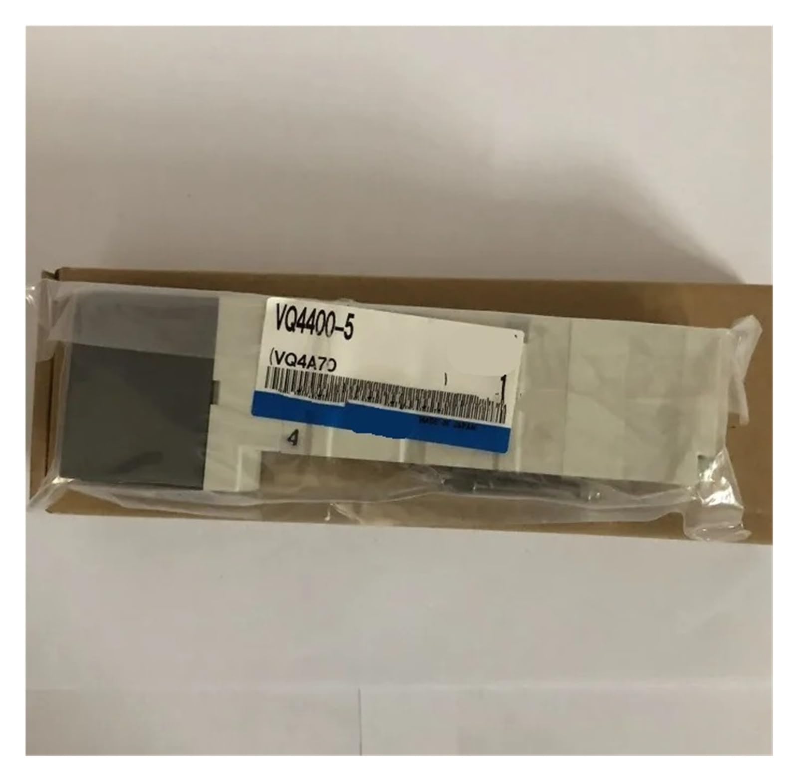 TYHUJKKL 1pcs VQ4400-5 solenoid valve VQ4400-5