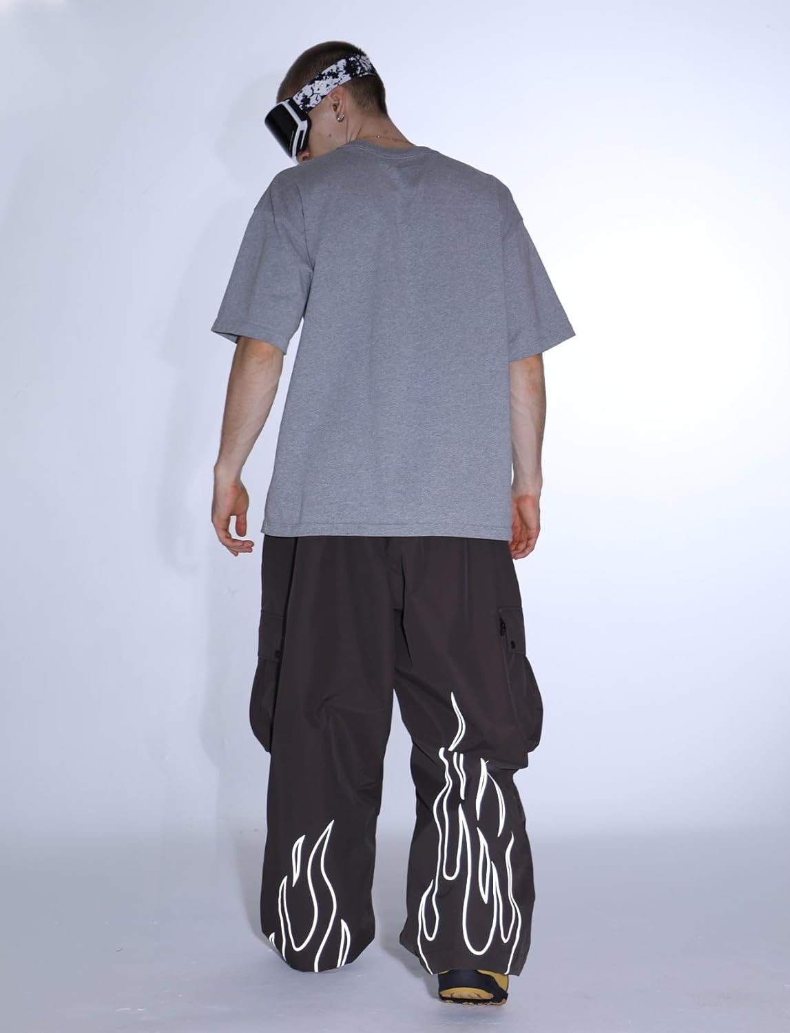 GSOU SNOW Men Baggy Snowboard Pants Women Snow Pants Waterproof Cargo Snowboarding Ski Pants with Reflective Flame Graphic - Image 5