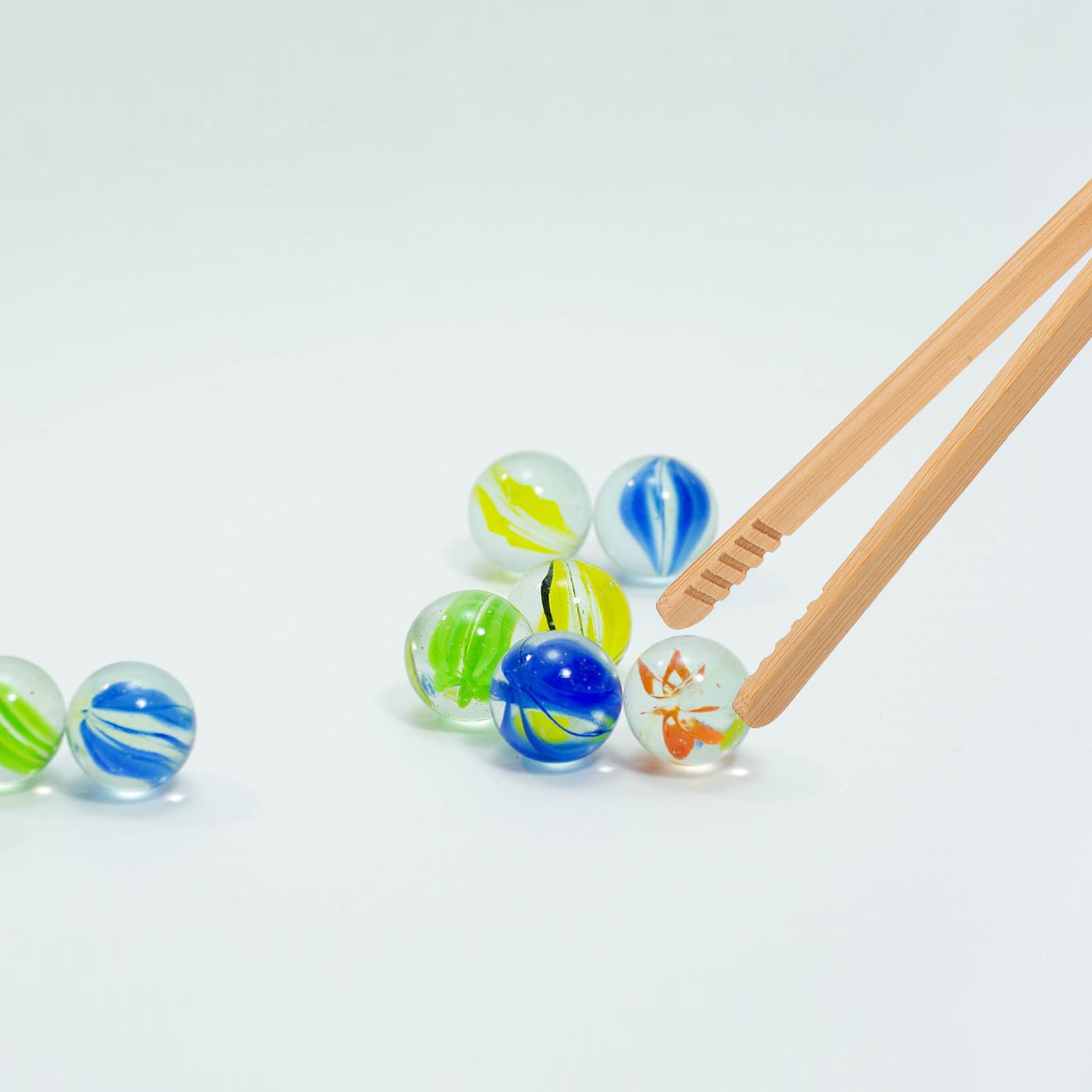 jojofuny Montessori Wooden Tweezers Toy for Children, Educational Toy, Fine Motor Skills Training, Sensory Toy, 18 cm, Pack of 4 - Image 4