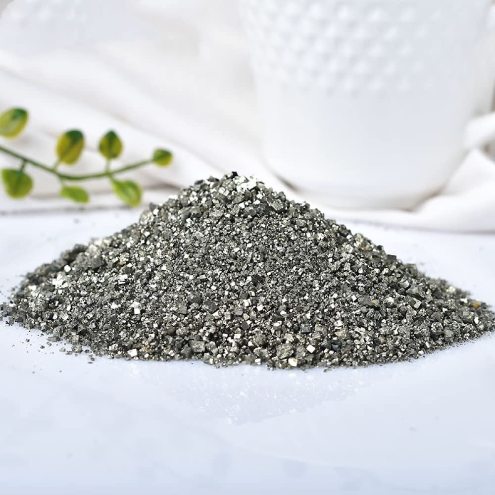 Campioni di Pietra Grezza di pirite di Cristallo Naturale Che desiderano Scaglie di Ghiaia Scatola Fai-da-Te Sabbia in Bottiglia Decorativa,50g Decorazioni per la casa