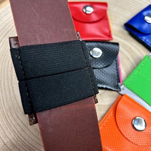 Hunde-Täschchen BRUNO aus LKW-Plane | Viele Farbkombinationen | für die Hundemarke, Tassomarke oder Airtag von Apple | Handmade by Manufactica®