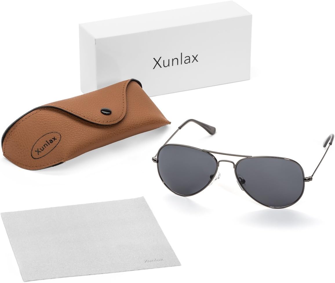 Aviator Sunglasses: Polarized, 58mm, Metal Frame, CR-39 Lens, Leather Case