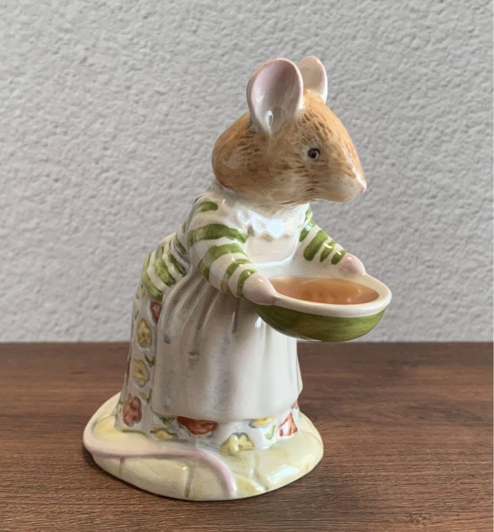 ミセストードフラックス スノードーム ブランブリーヘッジ 置物