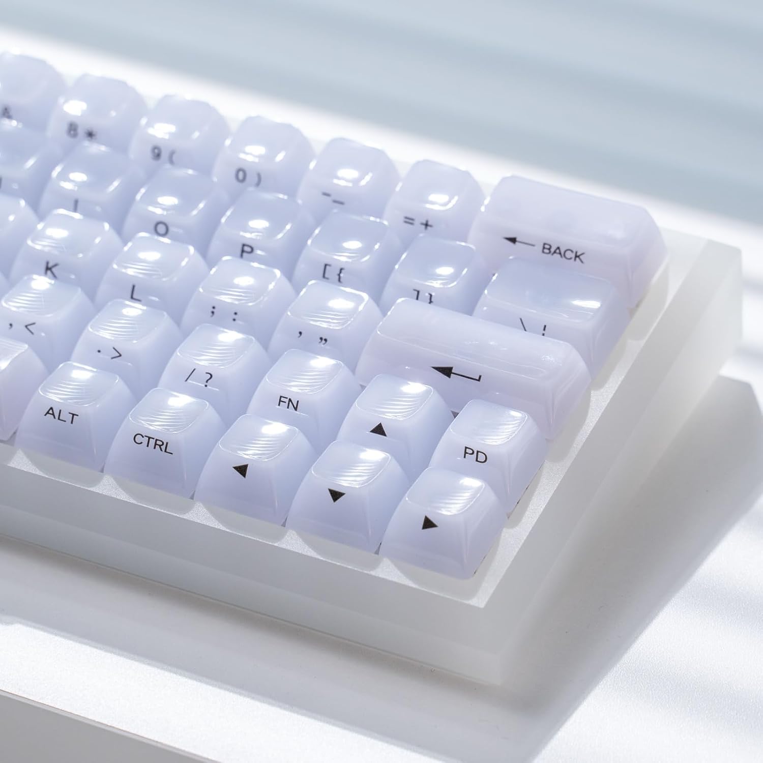 Crystal Transparent Clear Keycaps Jelly, Pink MDA Profile, 115 Keys Cute Custom Set for Cherry MX, Mechanical Gaming Keyboards, RGB Compatible (Pink)