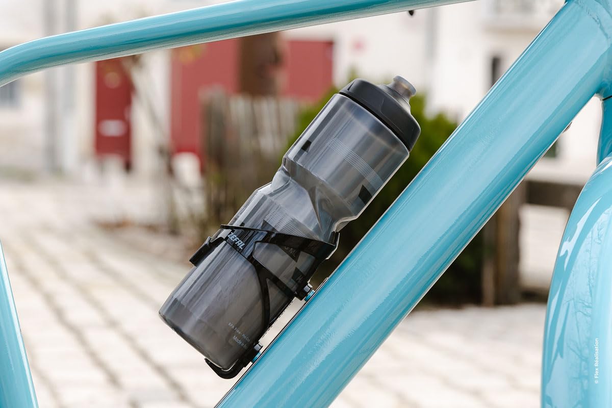 ZEFAL Magnum Pro Noir Fumé et Gris - Bidon Velo de Grande Contenance - Gourde Vélo/VTT et Sport Réutilisable sans BPA - Tétine en Silicone Étanche - 975 ml, 92 g