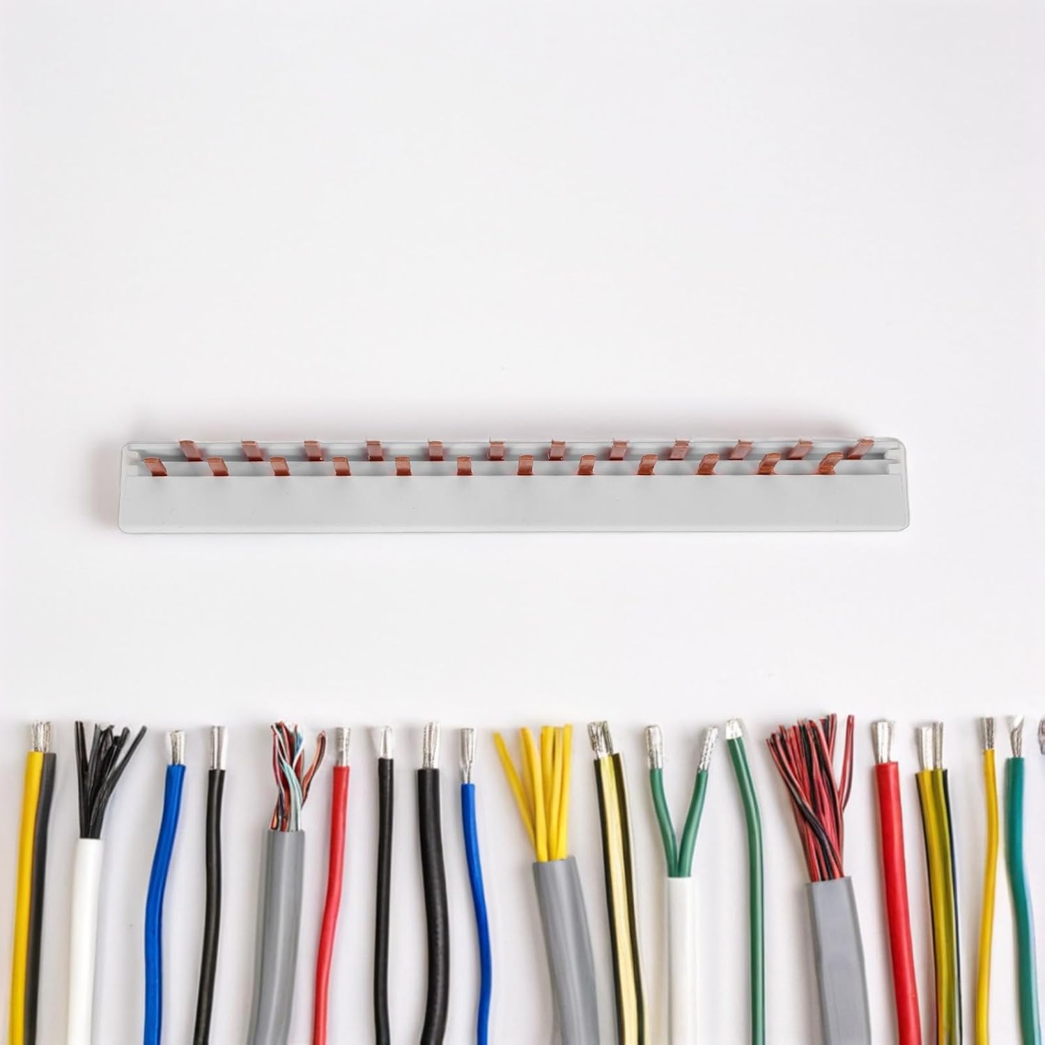 Ground Distribution Block Bus Bar 12-pin Copper Terminal Block for Electrical Panel Grounding Bus Bar Kits Suitable for Power Distribution and Trailer Systems