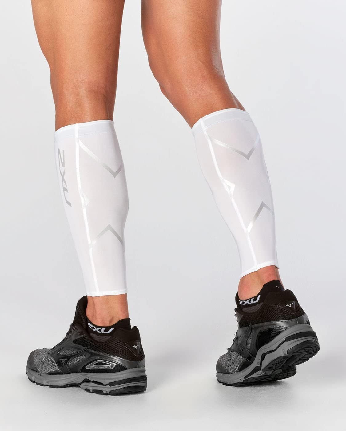 2XU Compression Calf Guards, White/White, Large