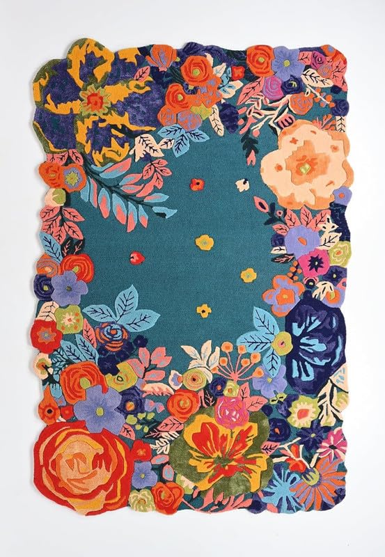 Image of Handmade Woolen Carpet Irregular Shape for Living Room Size 6x8 ft