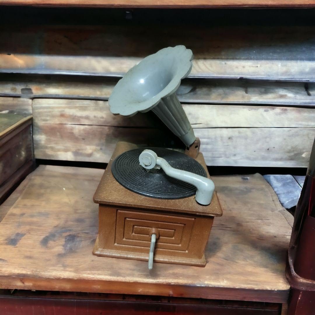 Amazon.co.jp: 昭和レトロ 大和銀行蓄音機型貯金箱 当時物 : おもちゃ