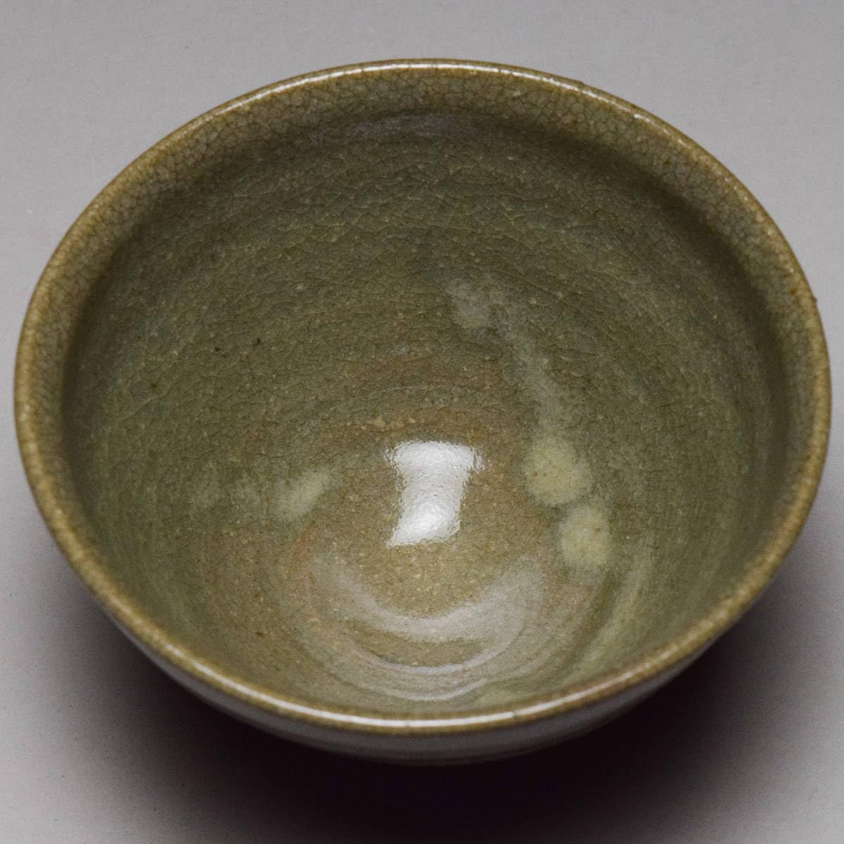 Amazon.co.jp: 萬古焼松古窯佐久間勝山井戸写茶碗共箱布茶道具抹茶碗