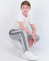 Vista 4 de Real Essentials - Paquete de 3 pantalones de sudadera con forro de vellón y bolsillos para niño