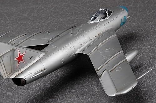 Miniatura 8 de Hobby Boss MiG-17PF Fresco D Kit de construcción de modelo de avión