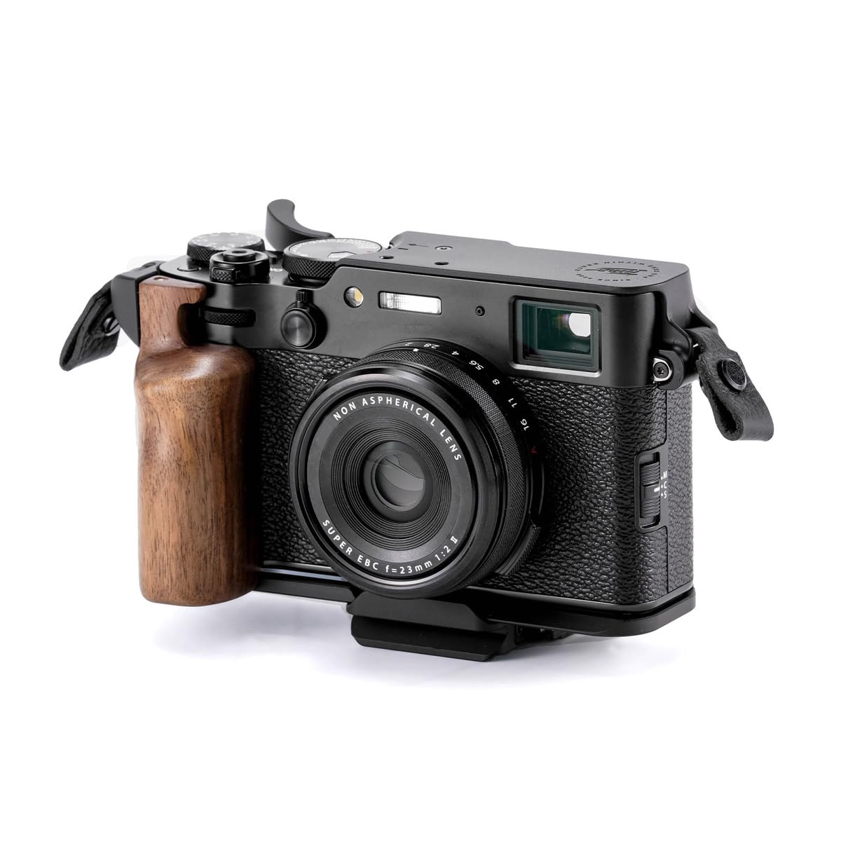 x100Ⅵ Fujifilm X100VI Digital Camera (16821822) + 64GB Card + Advanced