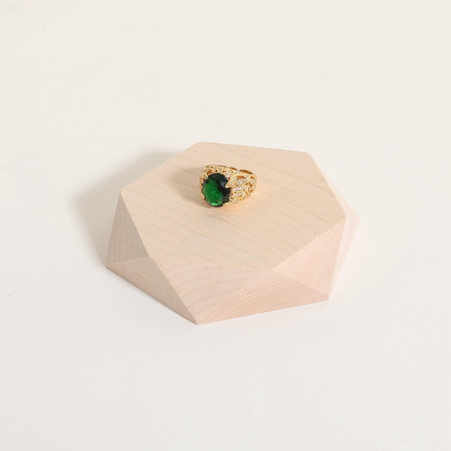 single maple Jewelry display Tray for selling, Wooden hexagon display riser for jewelry, Jewelry retail shop display stand, photography props【maple Hexagon single Small】