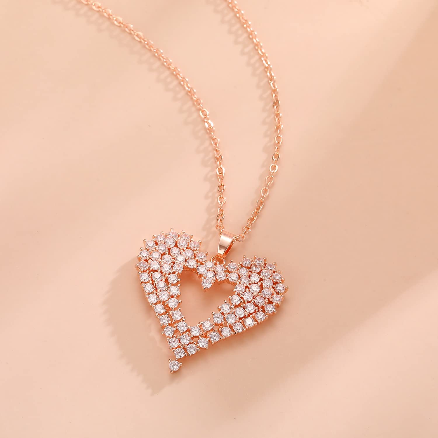 Collane Collana a Sospensione in Cristallo a Forma di Cuore Lucido Collana da Donna Banchetto di Banchetto Moda squisita Elegante Collana Gioielli Collana da Donna (Metal Color : Gold)