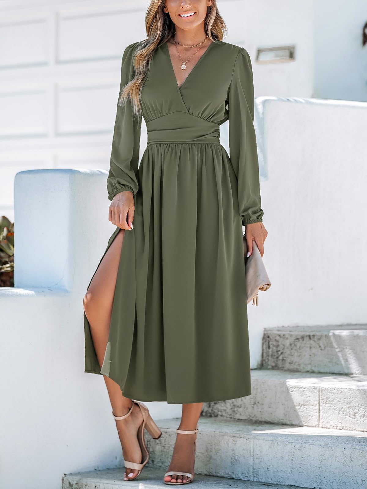 CUPSHE Vestidos de otoño para mujer, cuello en V, manga larga, túnica con abertura en la cintura, color sólido, acampanado, vestido casual midi