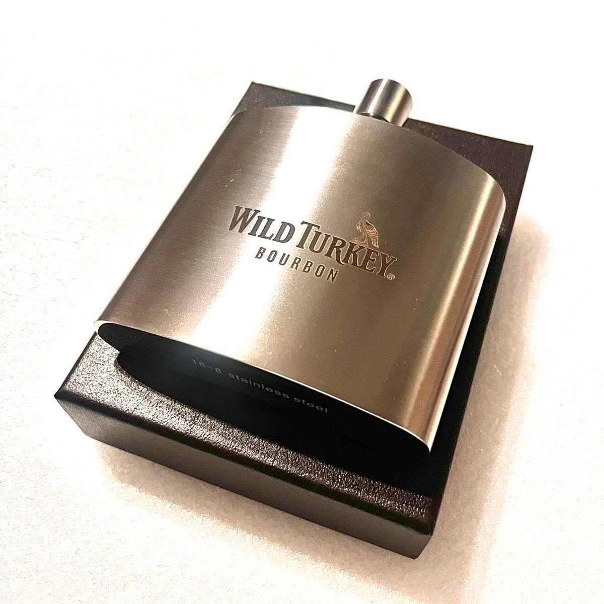 Wild Turkey バーボンウイスキー スキットルボトル Amazon.co.jp: ワイルドターキー スキットル バーボン ウイスキー 古酒