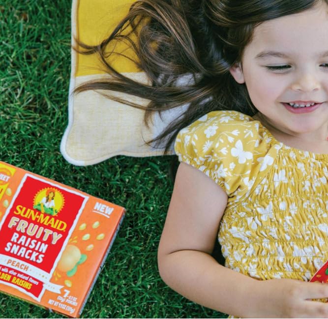 Image of Sun-Maid Peach Fruity Raisin Snacks - (56 Pack) 0.7 oz Pouches - Peach Raisins - Dried Fruit Snack for Lunches and Snacks