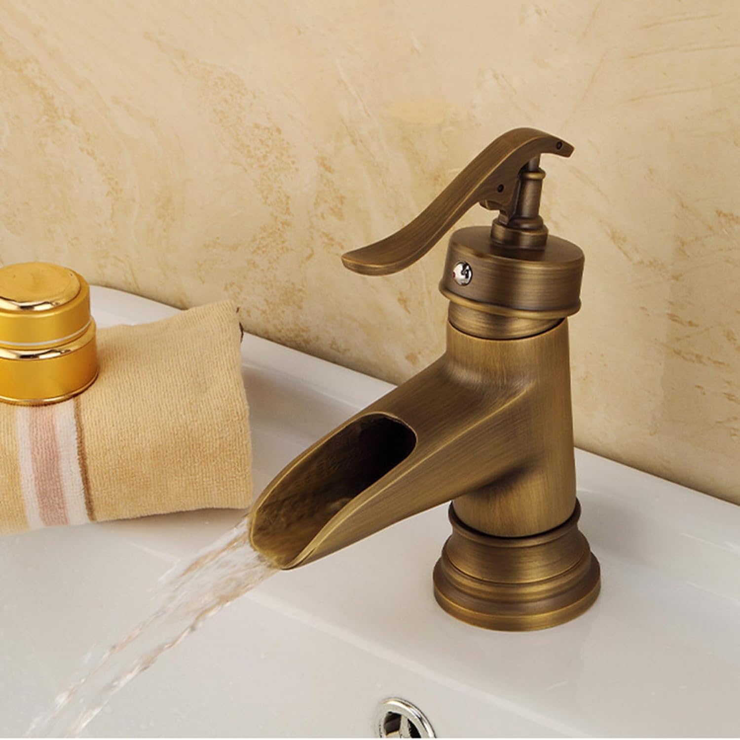 Grifo de baño retro monomando con agua fría y caliente de latón duradero