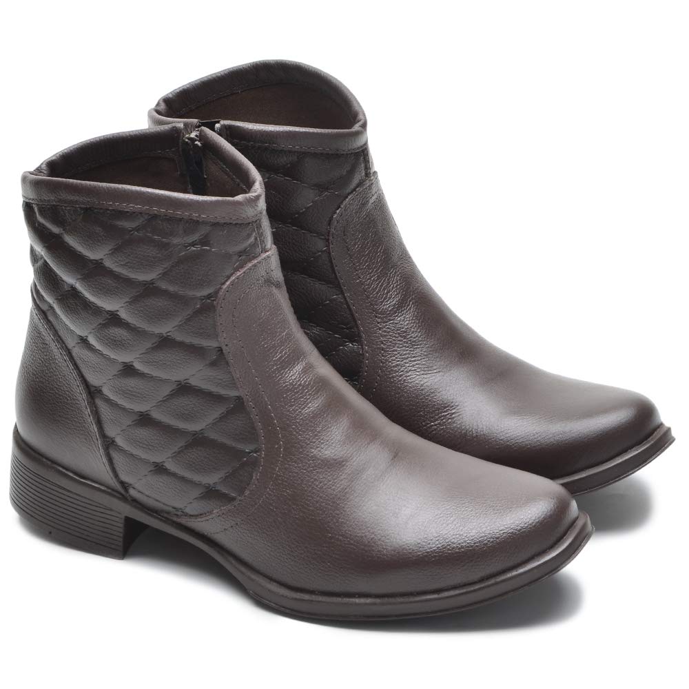 Bota Cano Curto Feminina em Couro Infantil e Adulto em promoção! Veja a oferta e mais achadinhos de Botas & Galochas Infantis 3 Hoje é o melhor dia para comprar Bota Cano Curto Feminina em Couro Infantil e Adulto com aquele preço maroto! Promoção! Aproveite a oferta! 3