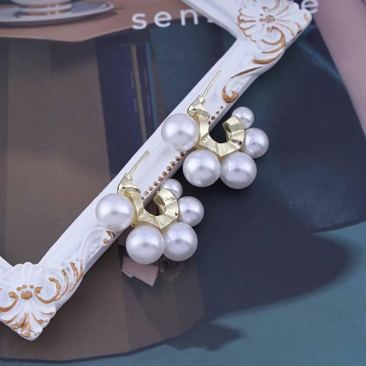 Boho Pearl C Shape Earrings Open Pearl Hoop Earrings Gold Pearl Beads Earrings Vintage Pearl Huggie Earrings Jewelry for Women - Image 5