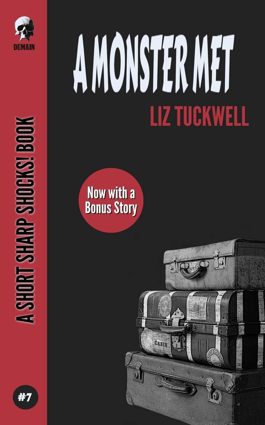 A Monster Met: 7 | Amazon.com.br