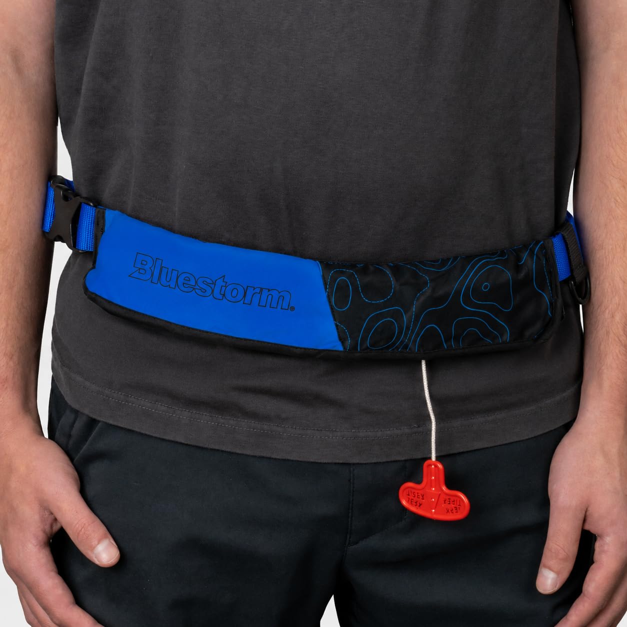 Amazon.com : BLUESTORM Cirro 16 Manual Inflatable Belt Pack for