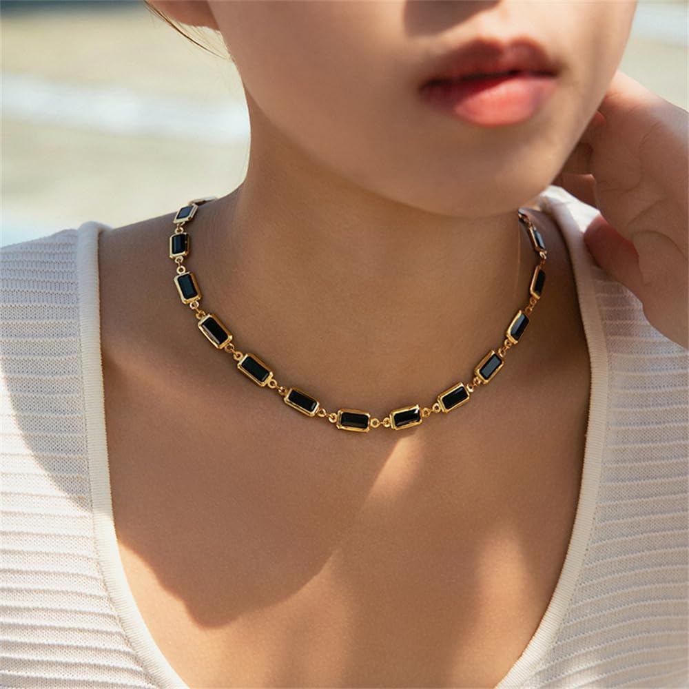 Dainty Colorful Glass Beaded Gold-Tone Choker Necklaces for Women Trendy Rectangular Clavicle Chain Adjustable Multicolor Handmade Gemstone Rainbow Bead Link Boho Y2k Statement Jewelry Party Prom