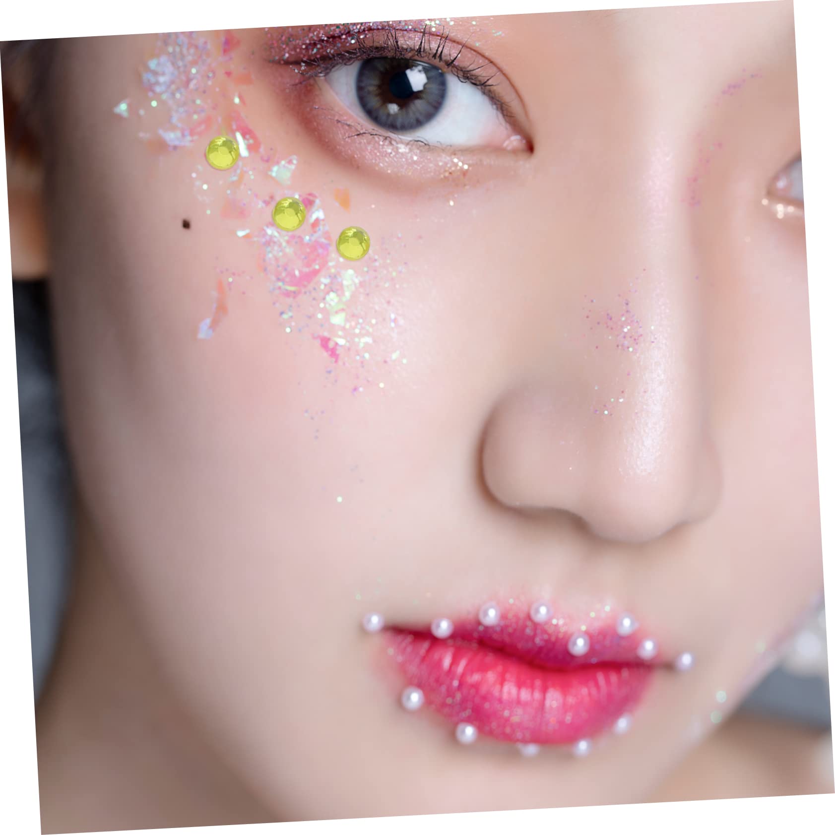 Beavorty 24fogli Adesivi Per Viso Brillantini Acrilico Shiny Di Gemme Per Trucco Vari Colori Impermeabili e Facili Da Applicare Per Feste Matrimonio e Carnevale