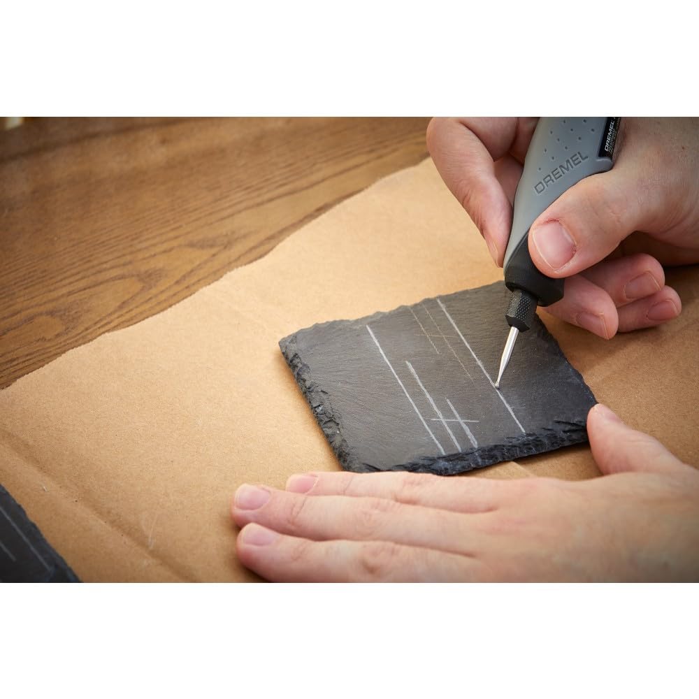 Dremel 735-01 Kit d'accessoires pour outils rotatifs de gravure sur verre – 8 pièces – Comprend des pierres de meulage, un disque de polissage et un foret diamant
